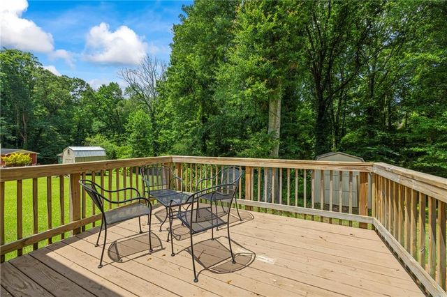 1314 Hidden Circle Drive, Sugar Hill, GA 30518