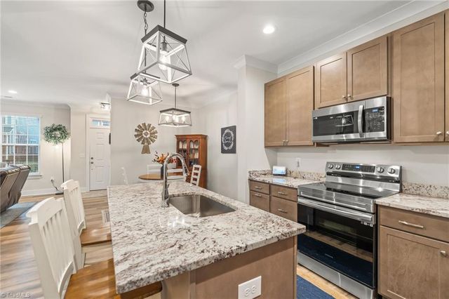 1728 Westfall Street, Kernersville, NC 27284