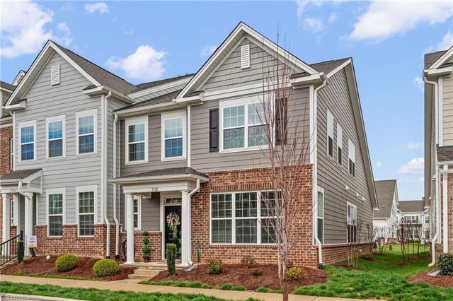 1728 Westfall Street, Kernersville, NC 27284