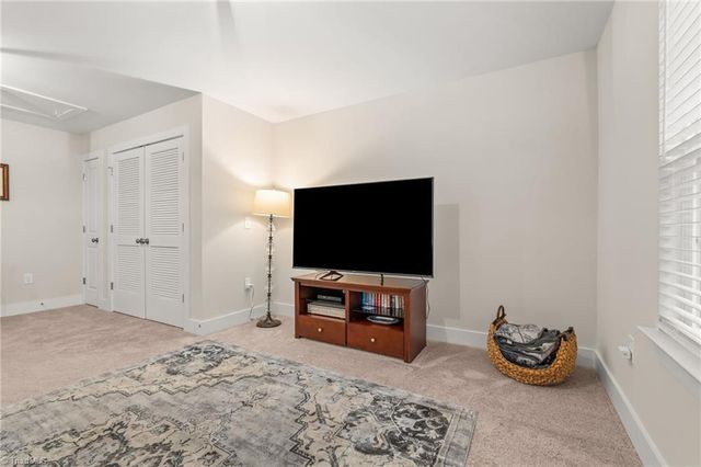 1728 Westfall Street, Kernersville, NC 27284