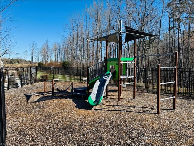 1728 Westfall Street, Kernersville, NC 27284