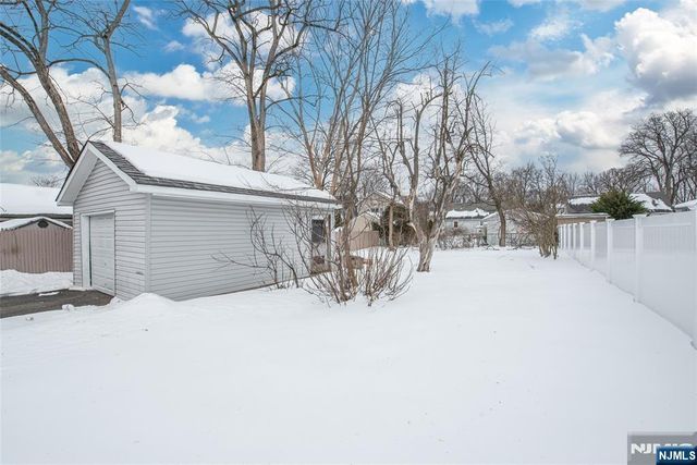 204 E Lindsley, Cedar Grove, NJ 07009