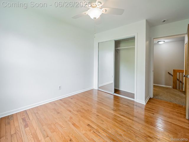160 Pine Tree Ridge Drive 3, Waterford Charter Township, MI 48327
