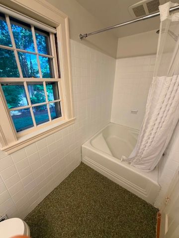 41 Locust Ave, Lexington, MA 02421