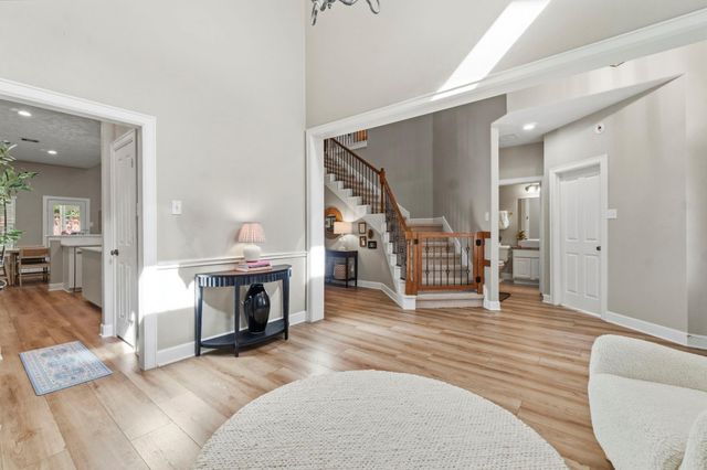 158 Hansom Trail Street, The Woodlands, TX 77382