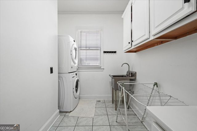 1020 Henry Terrace, Lawrenceville, GA 30046