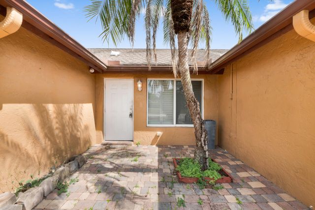 3570 NW 120th Way, Sunrise, FL 33323