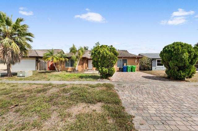 3570 NW 120th Way, Sunrise, FL 33323