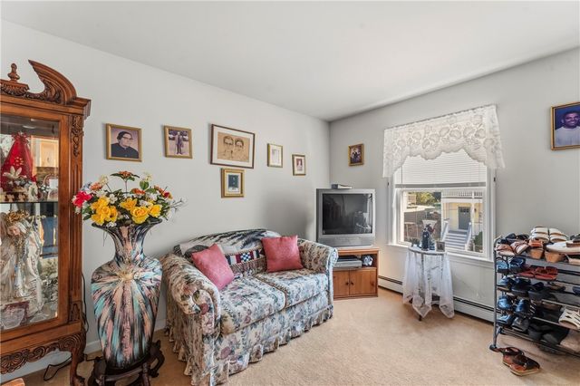 123 Acushnet Avenue, New Bedford, MA 02740