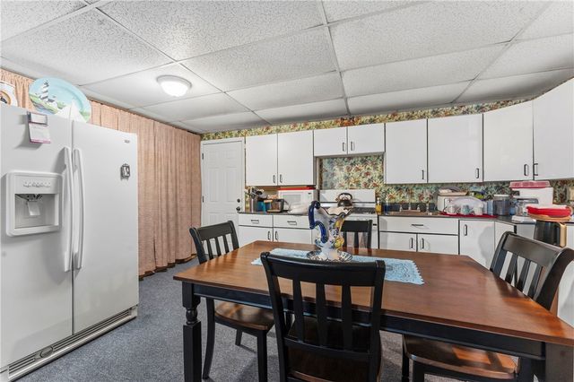 123 Acushnet Avenue, New Bedford, MA 02740