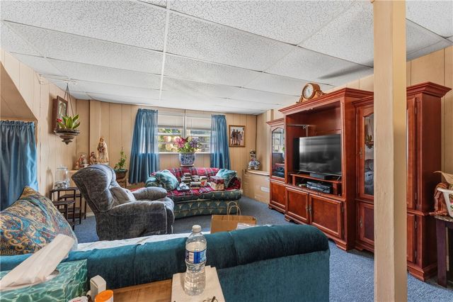 123 Acushnet Avenue, New Bedford, MA 02740