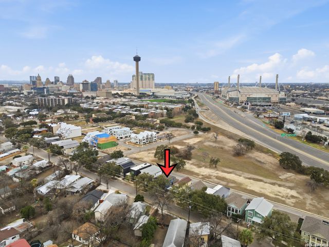 623 Leigh St, San Antonio, TX 78210
