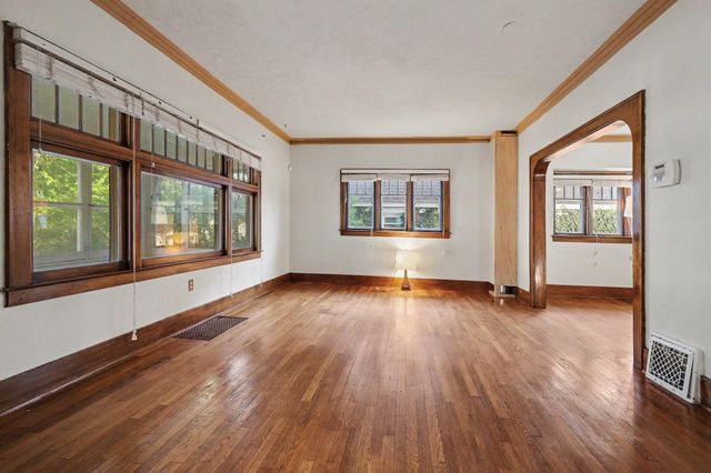 1036 Dickinson Street Se, City Of Grand Rapids, MI 49507