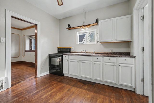 1036 Dickinson Street Se, City Of Grand Rapids, MI 49507