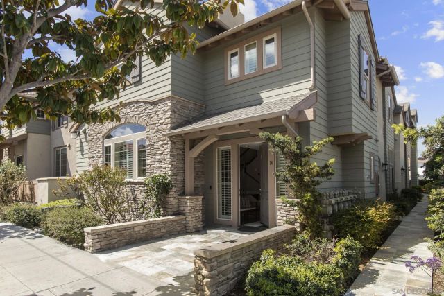 1056 Pearl 24, La Jolla, CA 92037