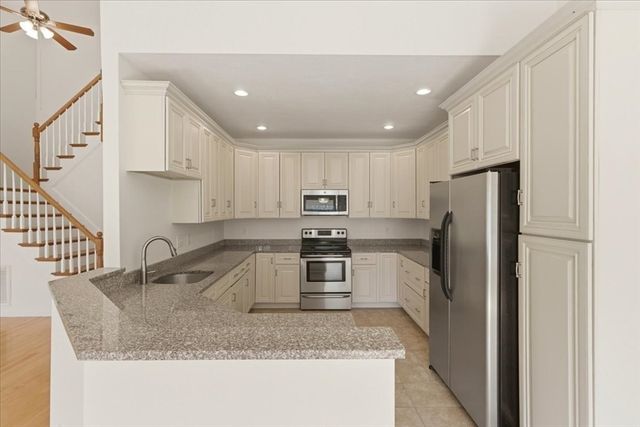 30 Shadow Creek Lane 30, Ashland, MA 01721