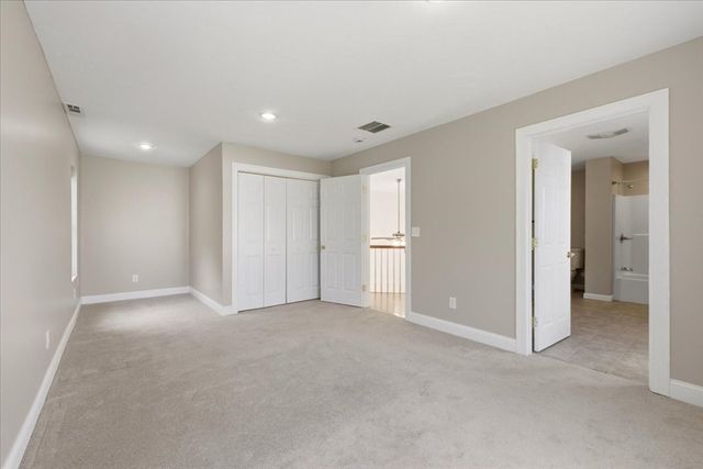 30 Shadow Creek Lane 30, Ashland, MA 01721