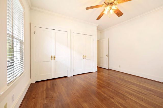 908 W 14th Street, Houston, TX 77008