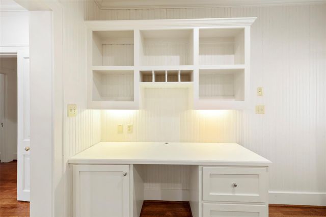 908 W 14th Street, Houston, TX 77008