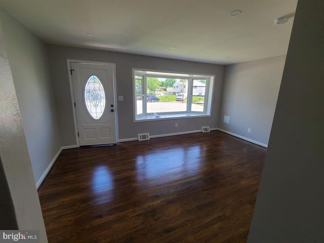 7657 3RD AVE, Glen Burnie, MD 21060