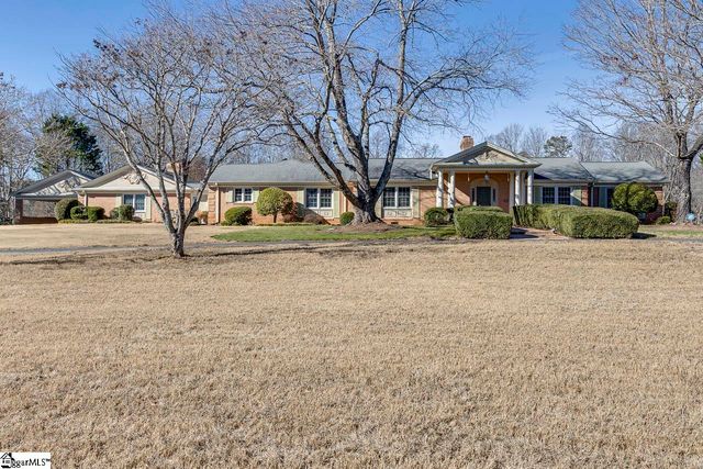 136 Club Drive, Simpsonville, SC 29681