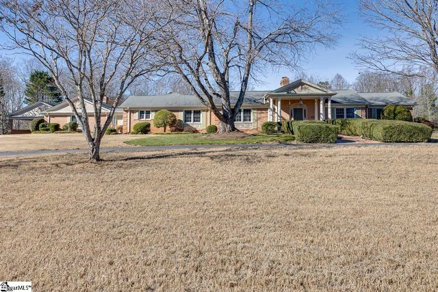 136 Club Drive, Simpsonville, SC 29681