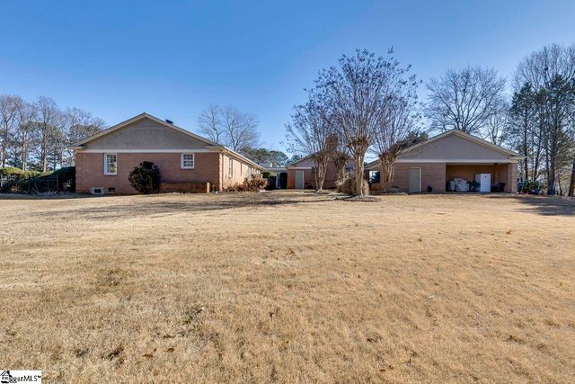 136 Club Drive, Simpsonville, SC 29681