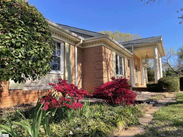 136 Club Drive, Simpsonville, SC 29681