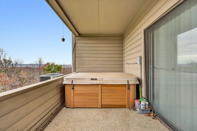 4958 Hunting Hills CIR, Roanoke, VA 24018