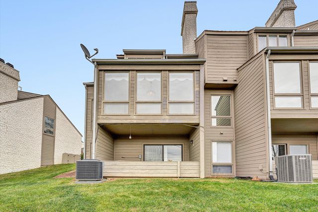 4958 Hunting Hills CIR, Roanoke, VA 24018