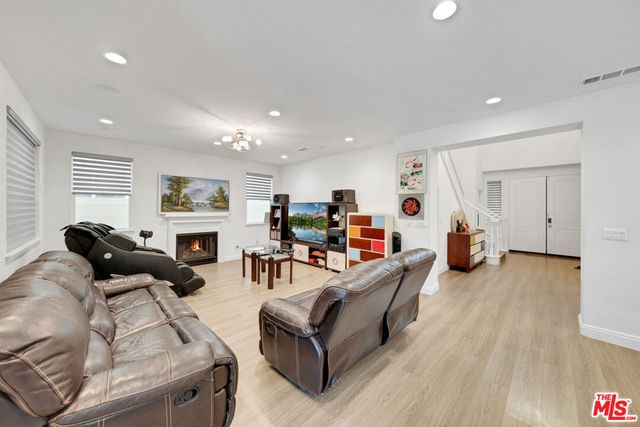 1491 S Carnelian Street, Anaheim, CA 92802