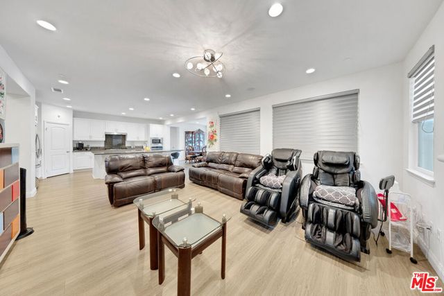 1491 S Carnelian Street, Anaheim, CA 92802