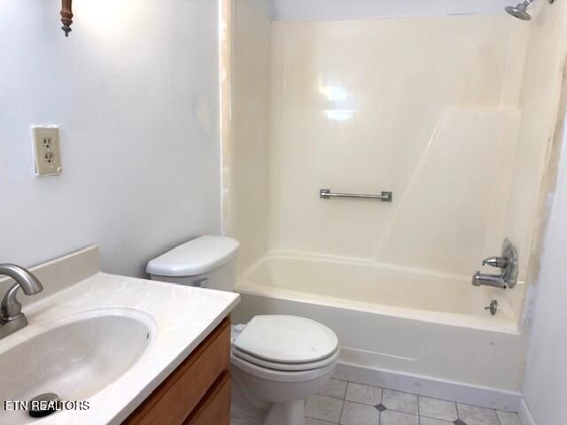 5107 Pawnee Rd, Crossville, TN 38572