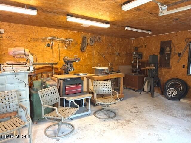 5107 Pawnee Rd, Crossville, TN 38572