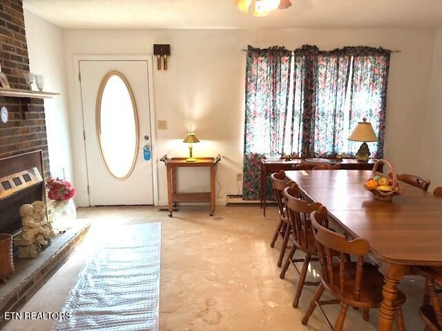 5107 Pawnee Rd, Crossville, TN 38572