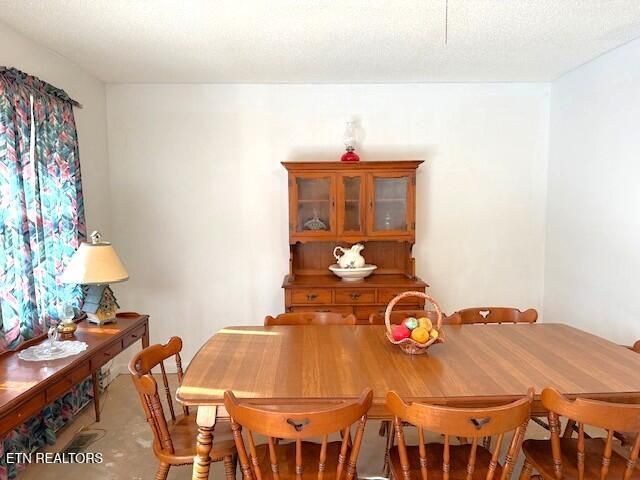 5107 Pawnee Rd, Crossville, TN 38572