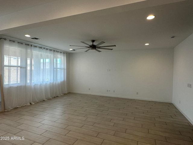 40562 W MICHAELS Drive, Maricopa, AZ 85138