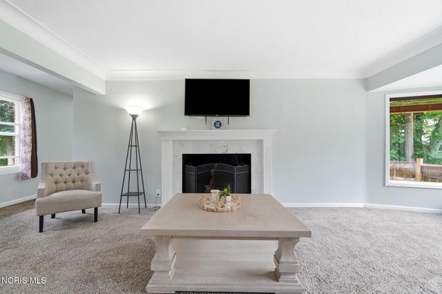 28 N Centennial Road, Holland, OH 43528