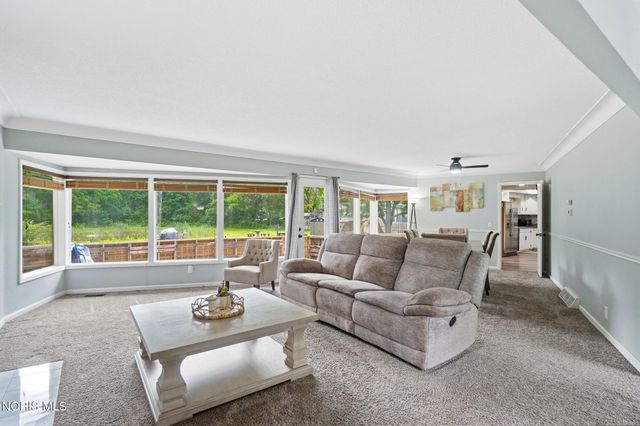 28 N Centennial Road, Holland, OH 43528