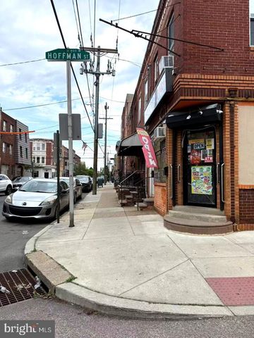 1913 S 10TH ST, Philadelphia, PA 19148