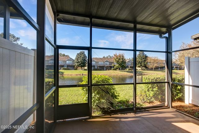 7554 RED CRANE Lane, Jacksonville, FL 32256