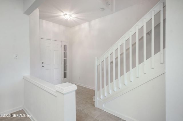 7554 RED CRANE Lane, Jacksonville, FL 32256