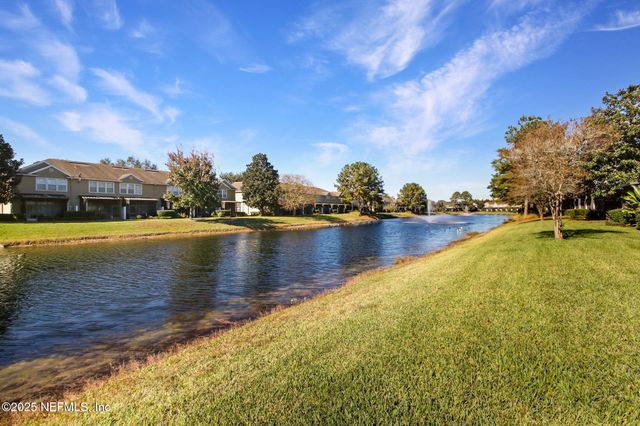 7554 RED CRANE Lane, Jacksonville, FL 32256