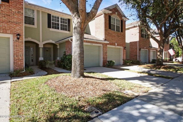 7554 RED CRANE Lane, Jacksonville, FL 32256