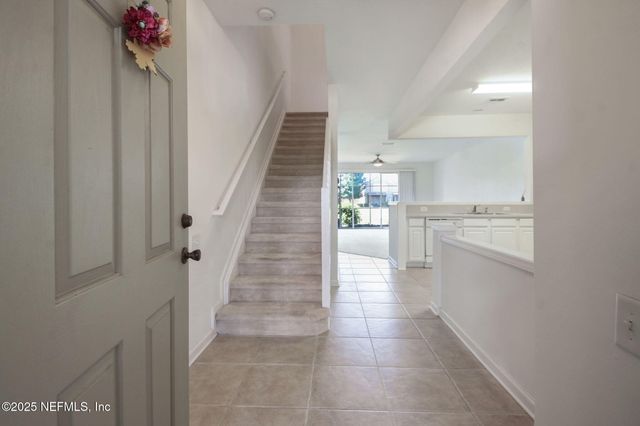 7554 RED CRANE Lane, Jacksonville, FL 32256