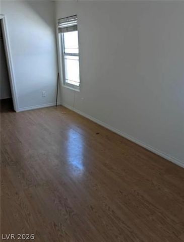 9524 Kelly Creek Avenue, Las Vegas, NV 89129