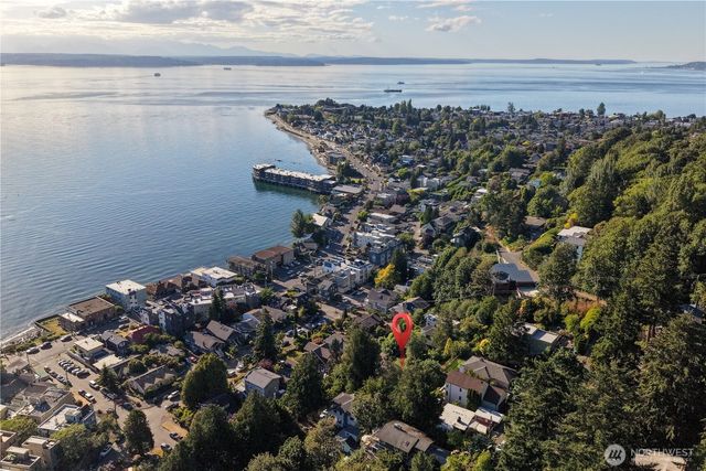 0 40XX 58th Place SW, Seattle, WA 98116