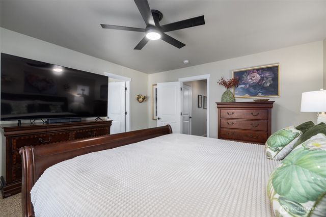 900 Crested Butte Boulevard, Mount Vernon, WA 98273