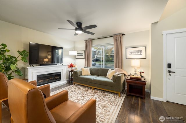 900 Crested Butte Boulevard, Mount Vernon, WA 98273