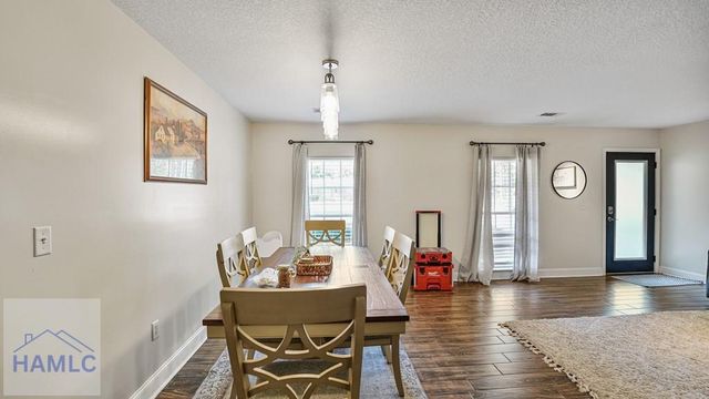 163 Conway Drive, Jesup, GA 31545